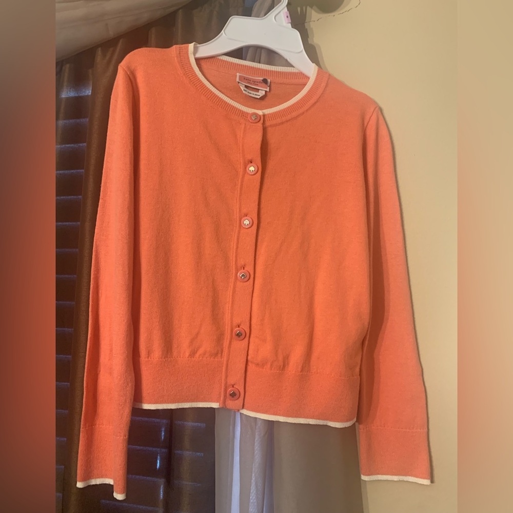 🔥Kate Spade ♠️ Pink and Cream Button down thin sweater 🔥